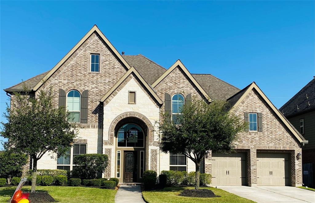 3381 Ashton Springs Lane, Pearland, Texas image 1