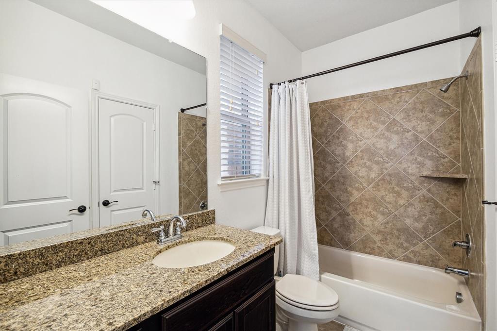 3381 Ashton Springs Lane, Pearland, Texas image 22