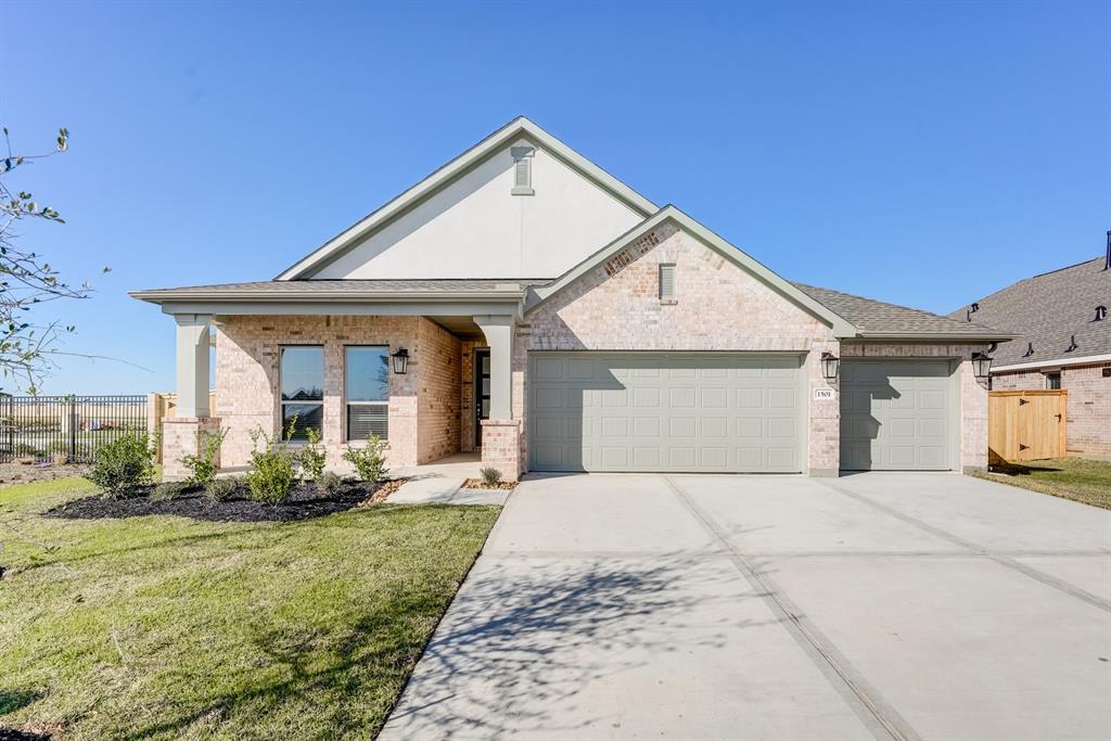 1501 Delaware Drive, Dayton, Texas image 1