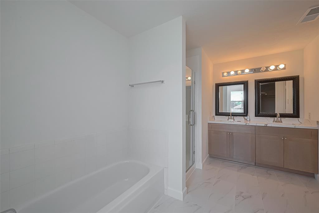 15911 Mission Glen Drive, Houston, Texas image 34