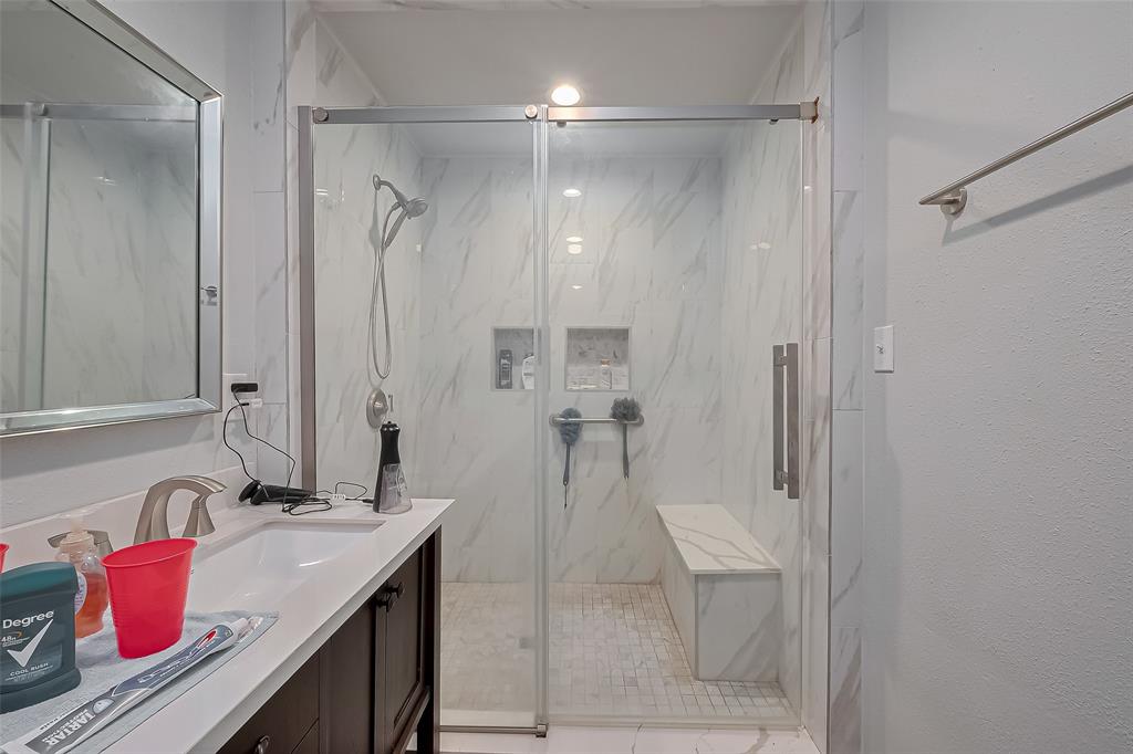 15911 Mission Glen Drive, Houston, Texas image 45