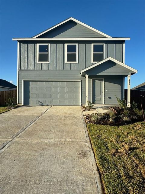 A home in Angleton