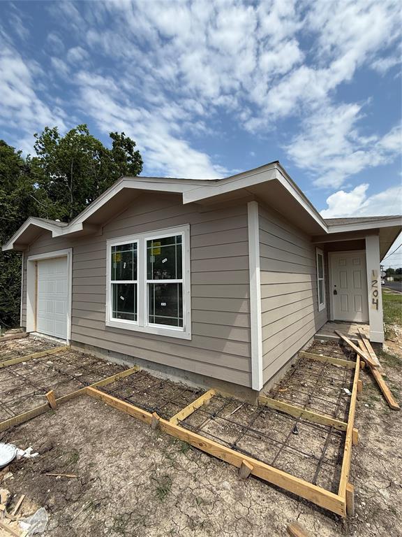 1204 Daniel Street, Baytown, Texas image 1
