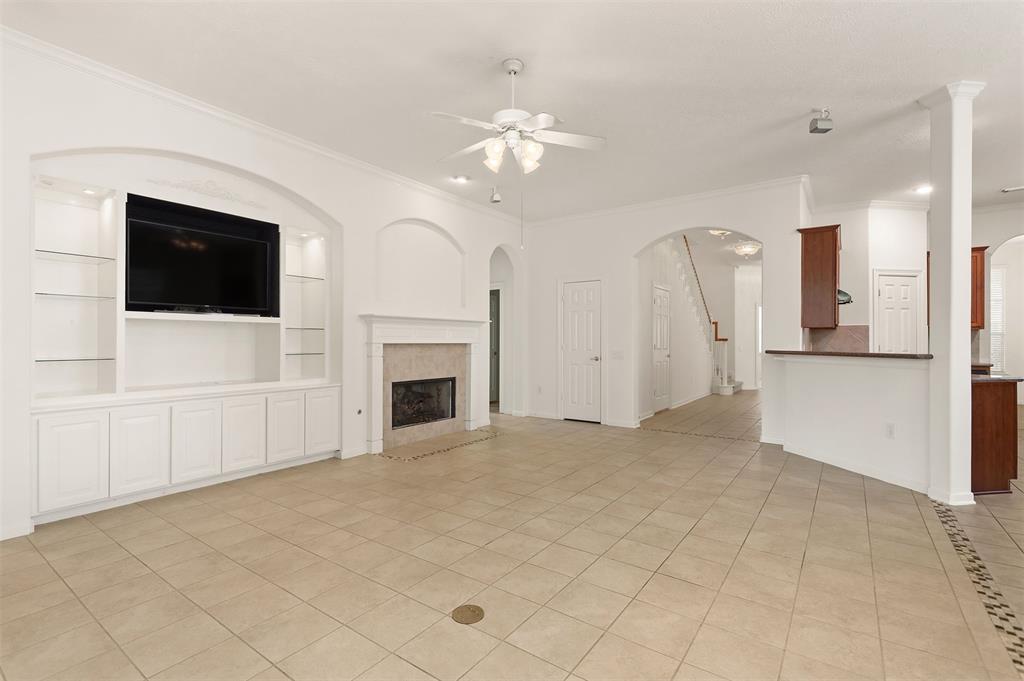 34 E Royal Mews, Conroe, Texas image 15