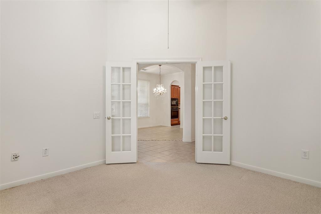 34 E Royal Mews, Conroe, Texas image 12