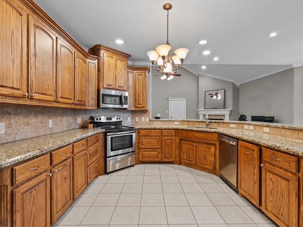 12008 7th Street, Santa Fe, Texas image 19