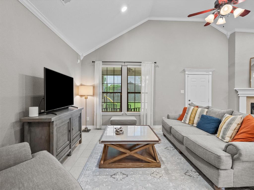 12008 7th Street, Santa Fe, Texas image 12