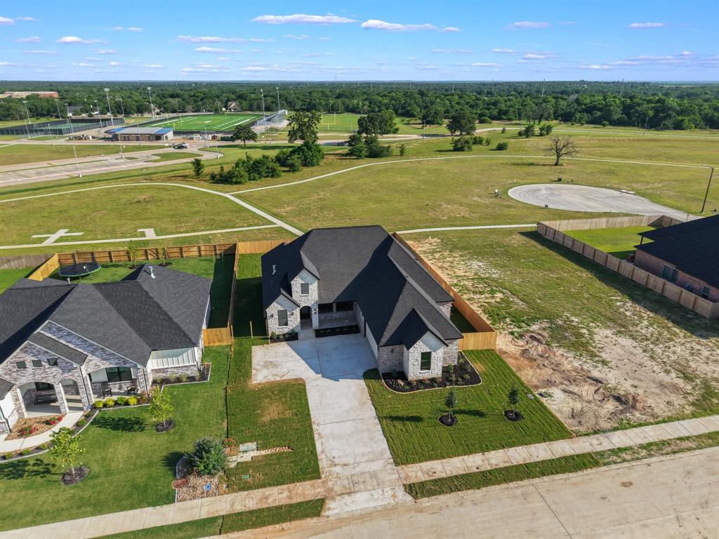 4225 Skylar Drive, College Station, Texas image 3