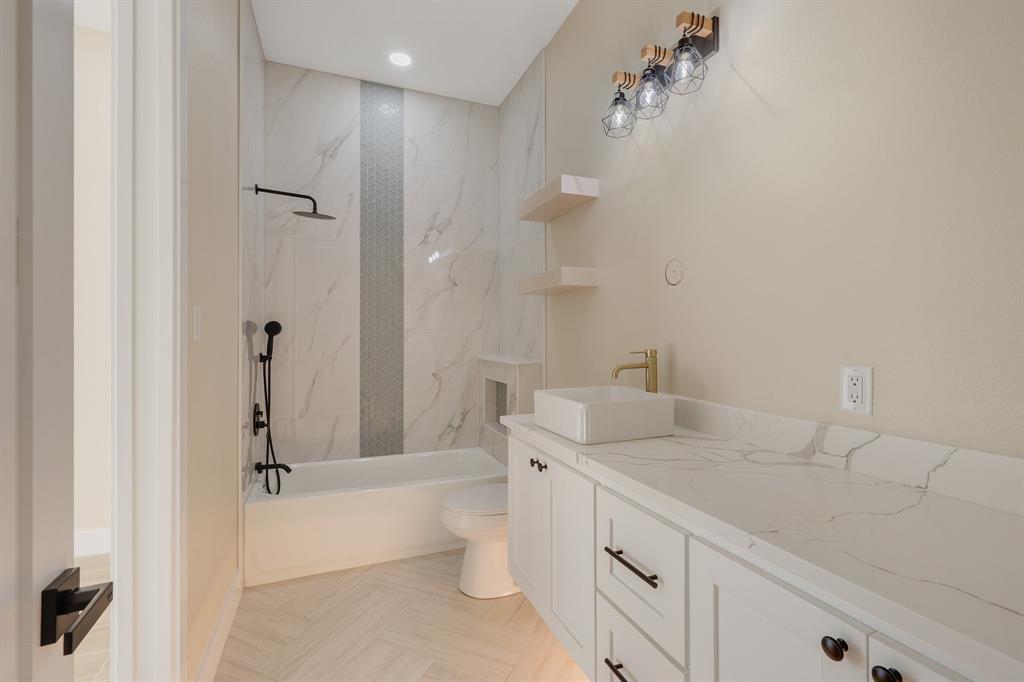 4225 Skylar Drive, College Station, Texas image 28