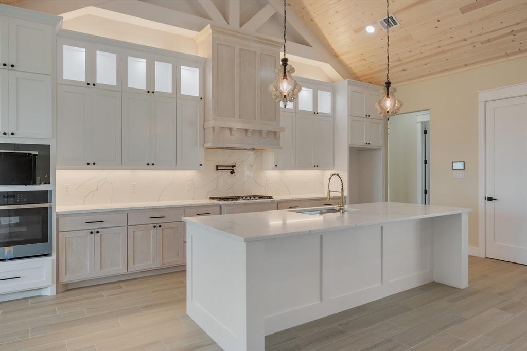 4225 Skylar Drive, College Station, Texas image 10