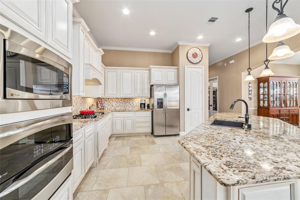 19014 Yaupon Point Court, Cypress, Texas image 13