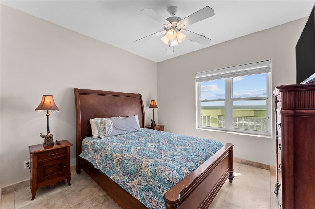 9420 Seawall Boulevard #906, Galveston, Texas image 15