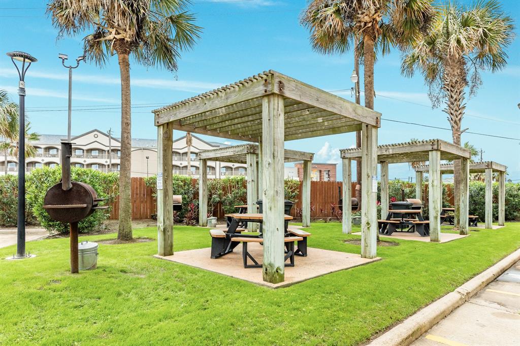 6102 Seawall Boulevard #334, Galveston, Texas image 14