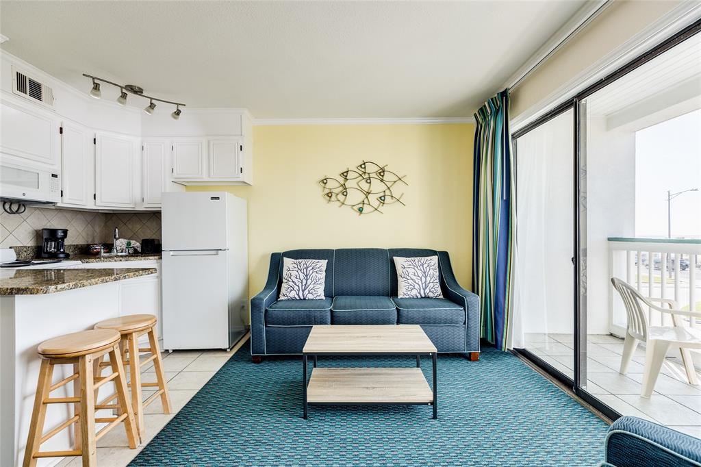 6102 Seawall Boulevard #334, Galveston, Texas image 4