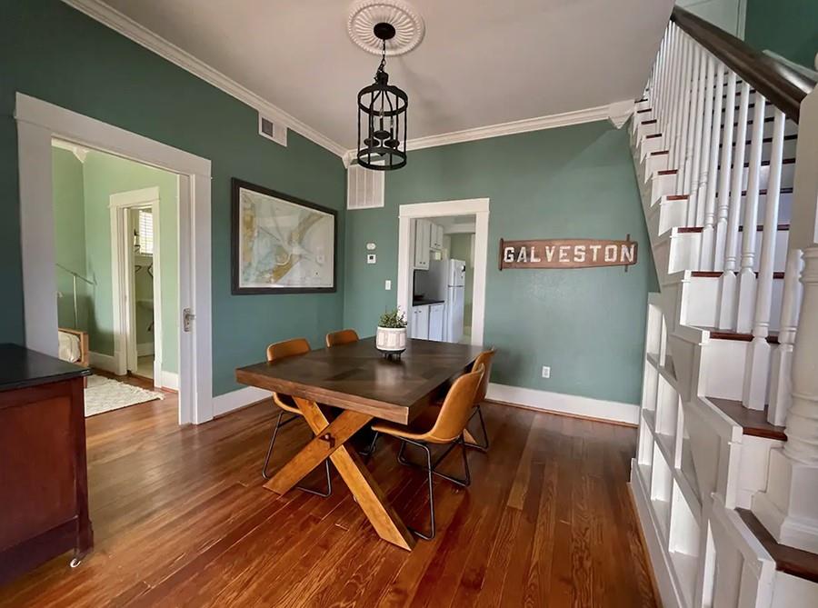2413 34th Street, Galveston, Texas image 17