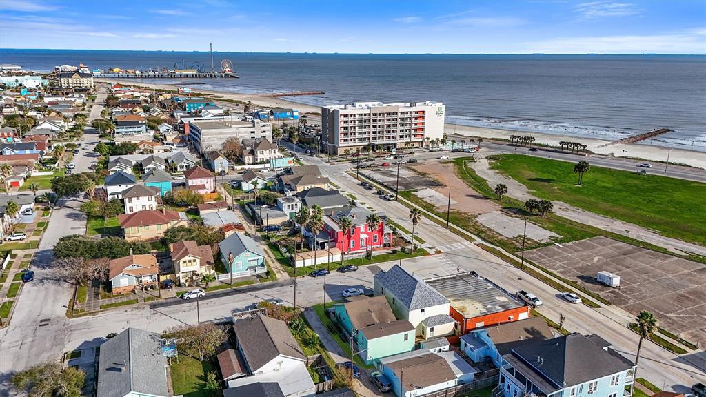 2413 34th Street, Galveston, Texas image 43