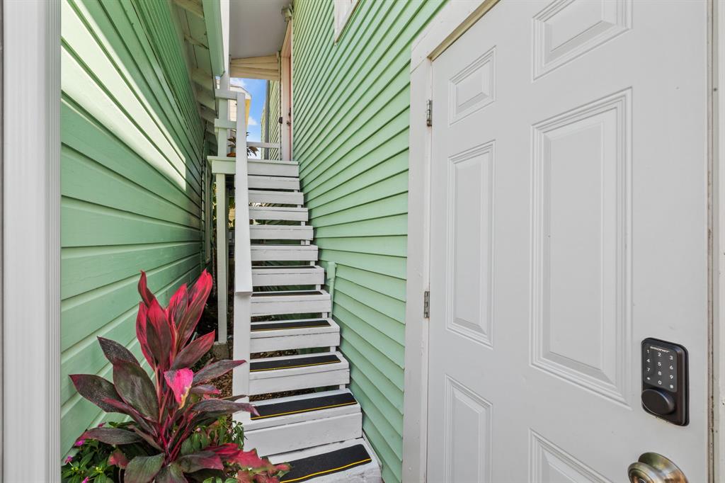 2413 34th Street, Galveston, Texas image 33