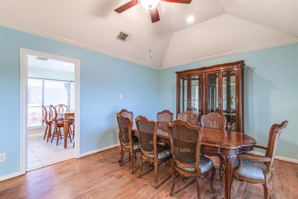 410 Scarlet Sage Drive, League City, Texas image 12
