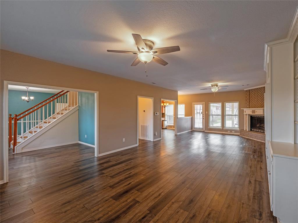 1403 N Medio River Circle, Sugar Land, Texas image 3