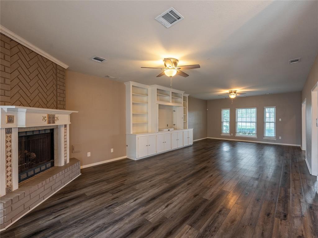 1403 N Medio River Circle, Sugar Land, Texas image 4