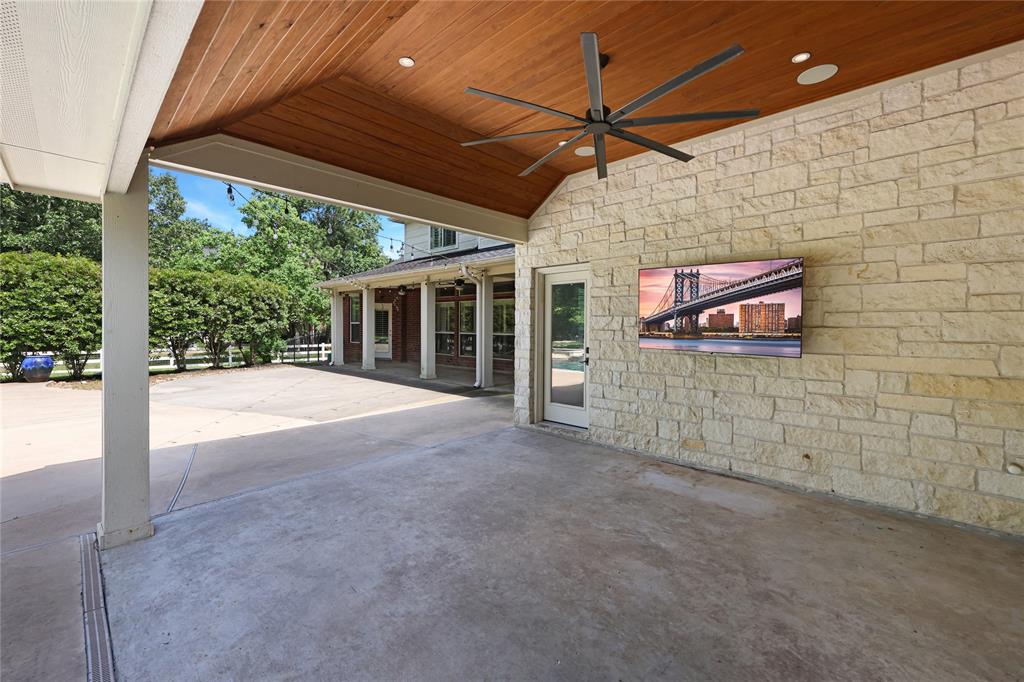12010 Water Oak Drive, Magnolia, Texas image 43