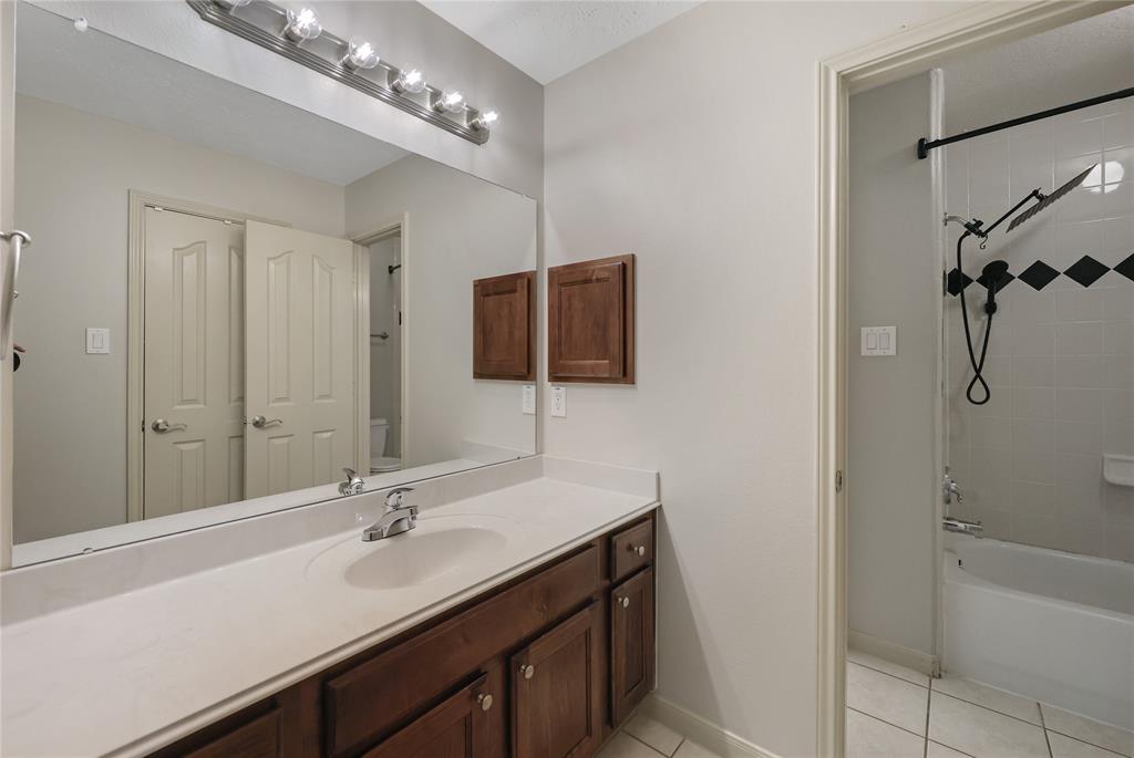 12010 Water Oak Drive, Magnolia, Texas image 32