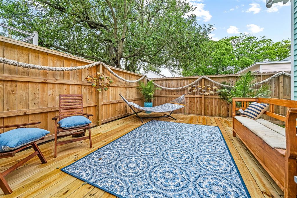 4928 Avenue R, Galveston, Texas image 24
