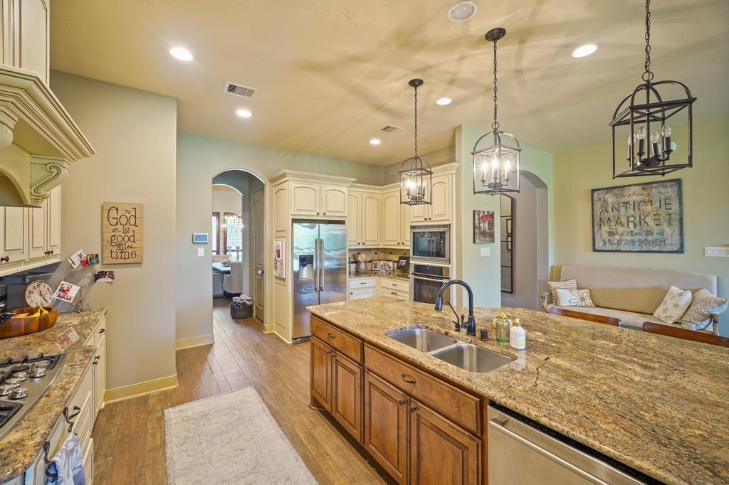 4118 Candlewood Lane, Manvel, Texas image 14