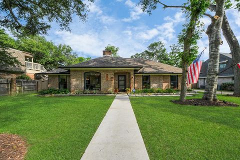 1806 Cobblestone Court Richmond TX 77406