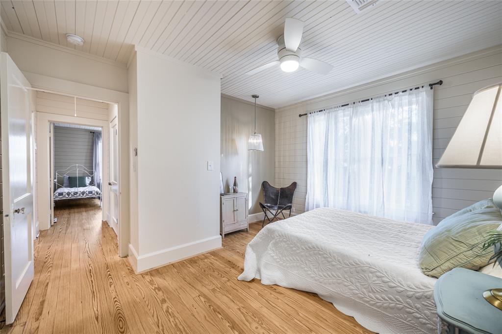 303 S Mechanic Street, Fayetteville, Texas image 8