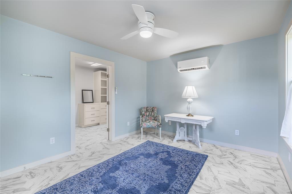303 S Mechanic Street, Fayetteville, Texas image 15