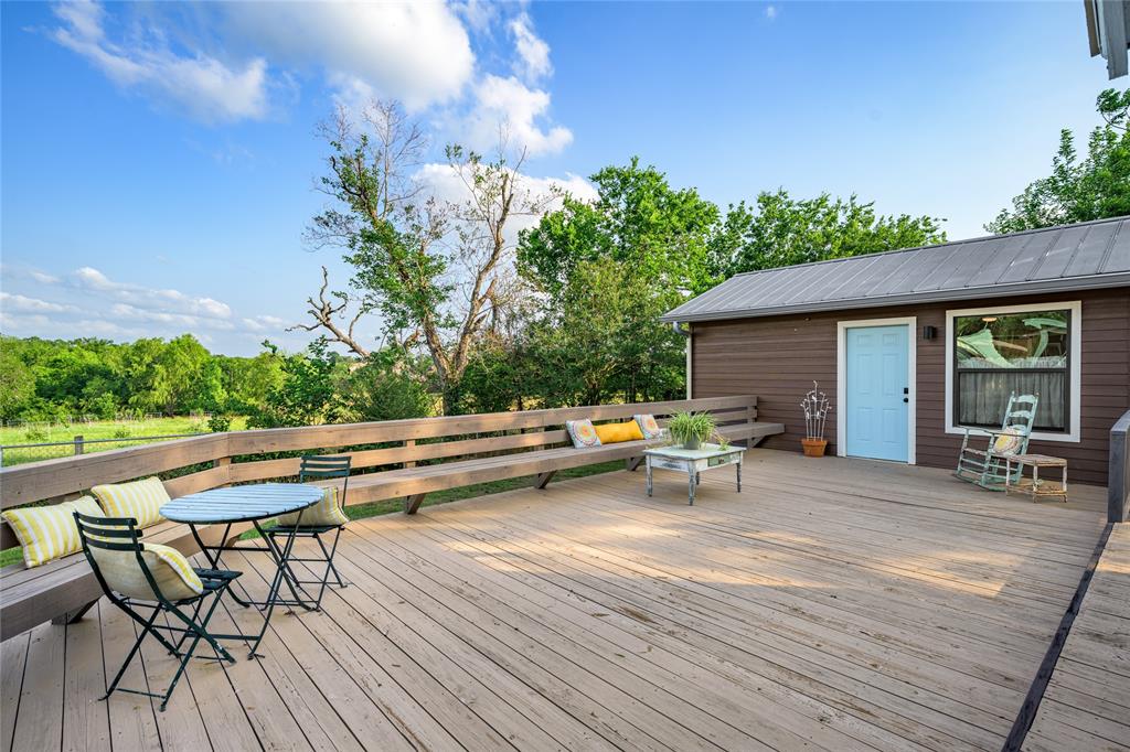303 S Mechanic Street, Fayetteville, Texas image 3