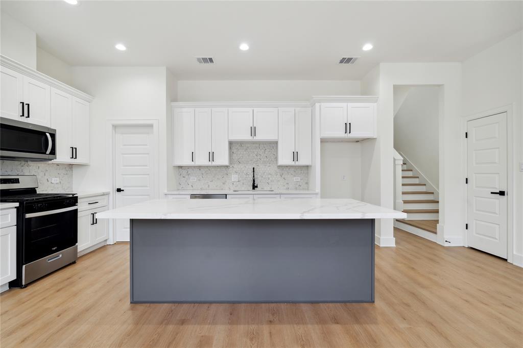 4629 Balkin Street, Houston, Texas image 5