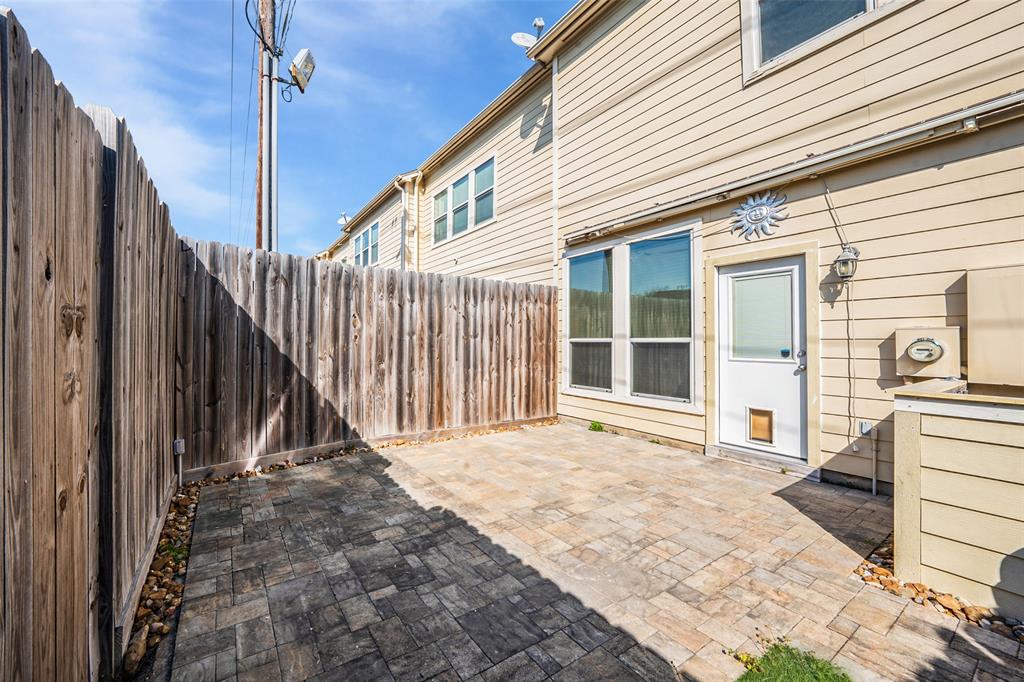 1954 Gentryside Drive, Houston, Texas image 23