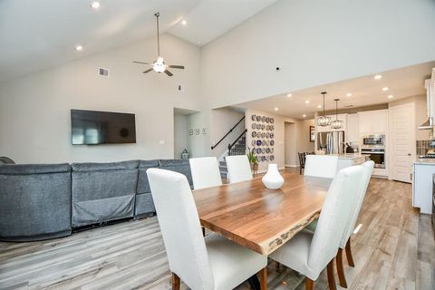 A home in Pearland