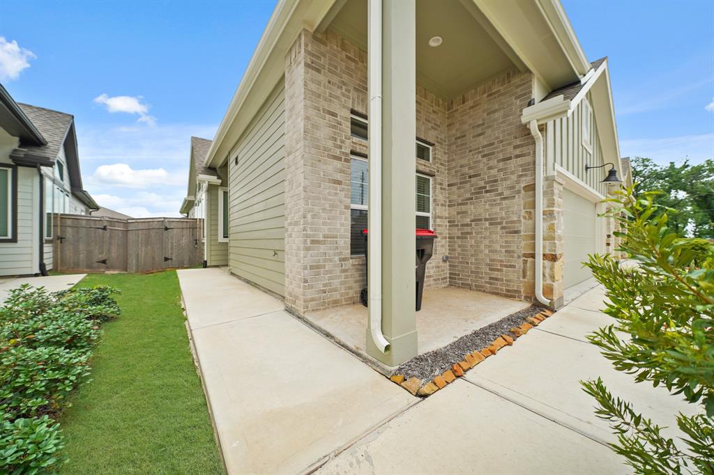 1543 Cathedral Bend Drive