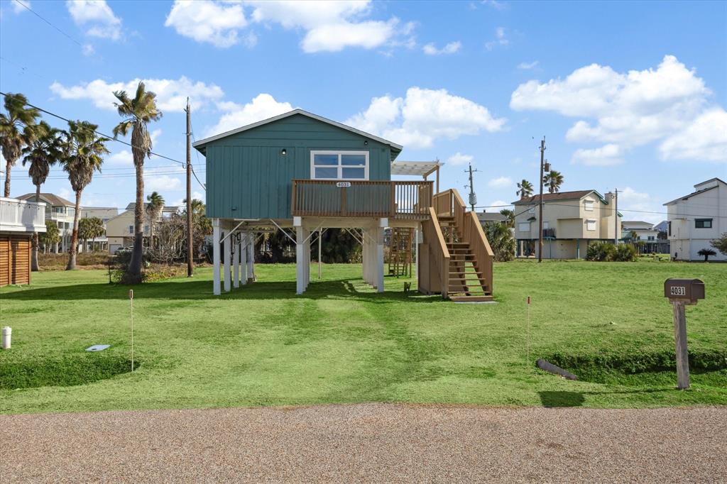 4031 Surf Drive, Galveston, Texas image 5