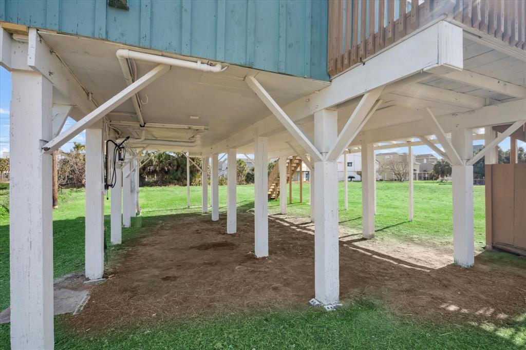 4031 Surf Drive, Galveston, Texas image 21