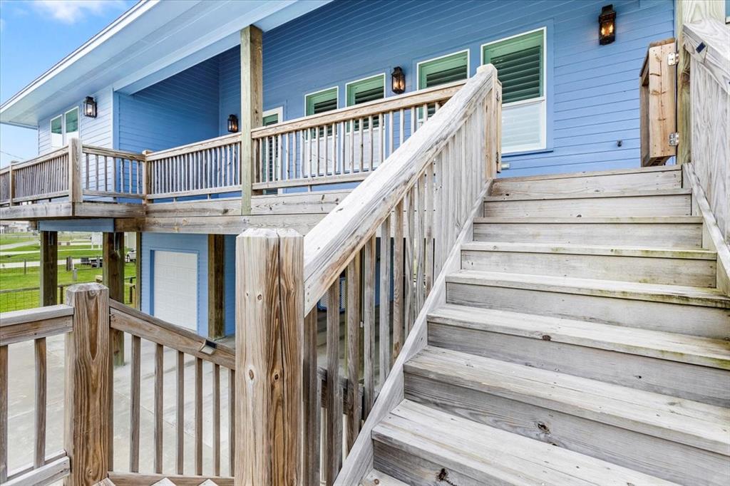 3094 Greg Street, Crystal Beach, Texas image 4