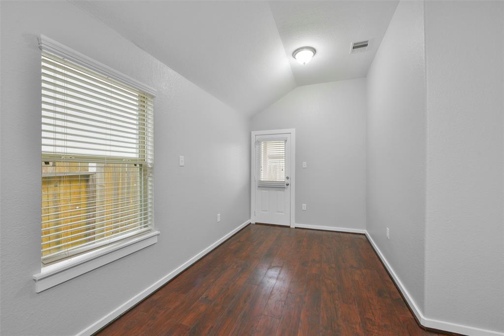 Rosharon, Texas 77583, United States, 4 Bedrooms Bedrooms, ,2 BathroomsBathrooms,Residential,Active,44227