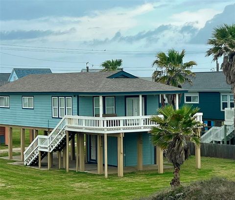 1635 Sandpebble Place Surfside Beach TX 77541