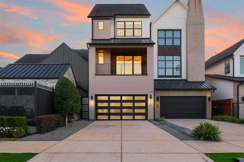 710 E 13th Street Houston TX 77008