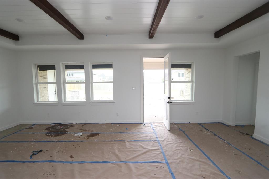 11606 Old Fashion Circle