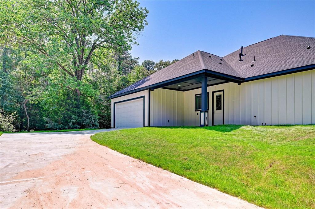 23572 Holly Lane, Hockley, Texas image 4