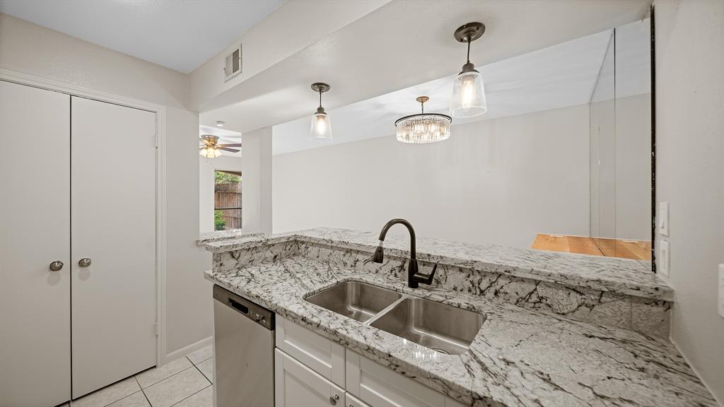 1601 S Shepherd Drive #29, Houston, Texas image 7