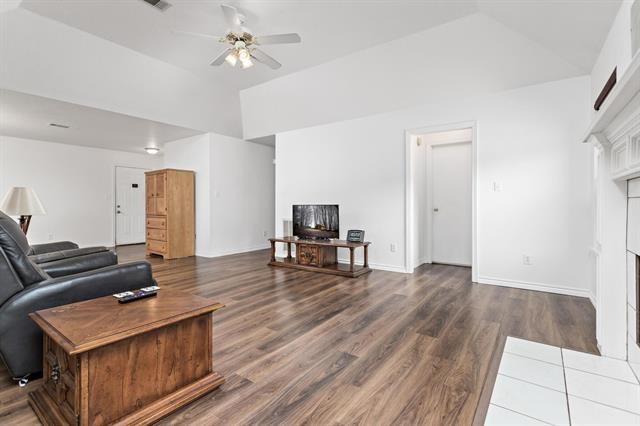 7714 N Linscomb Road, Vidor, Texas image 10