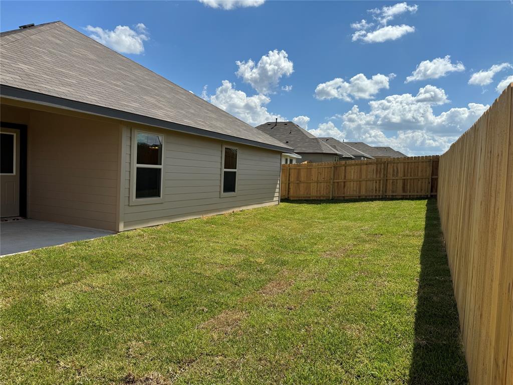 1717 Grimes Drive, Brenham, Texas image 3