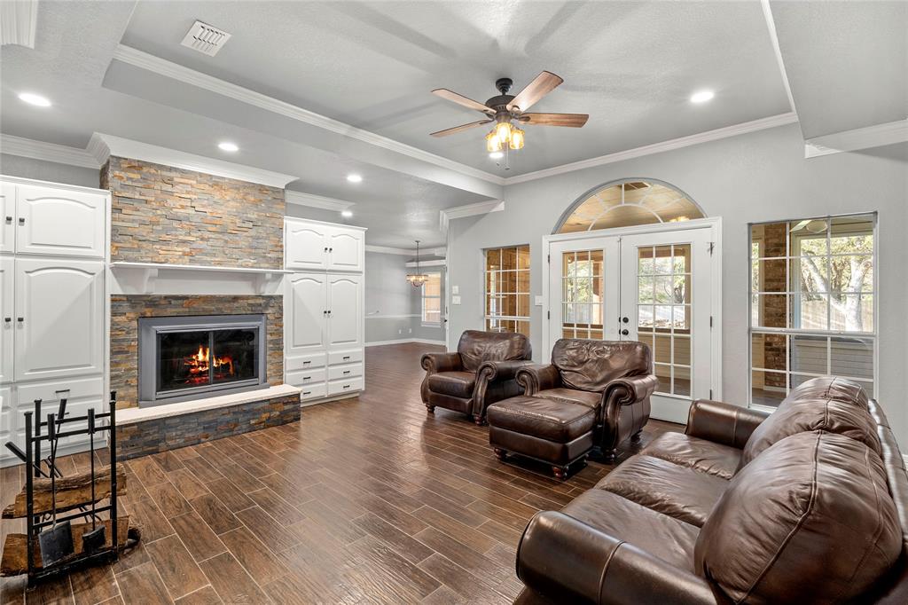 725 Willow Ridge Drive, San Marcos, Texas image 10