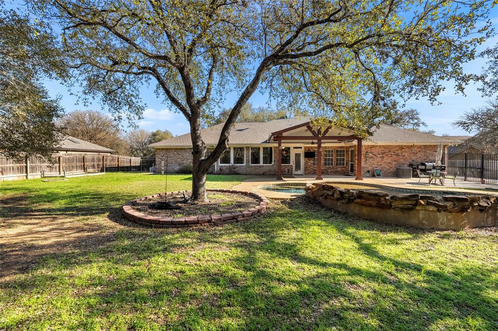 725 Willow Ridge Drive, San Marcos, Texas image 3