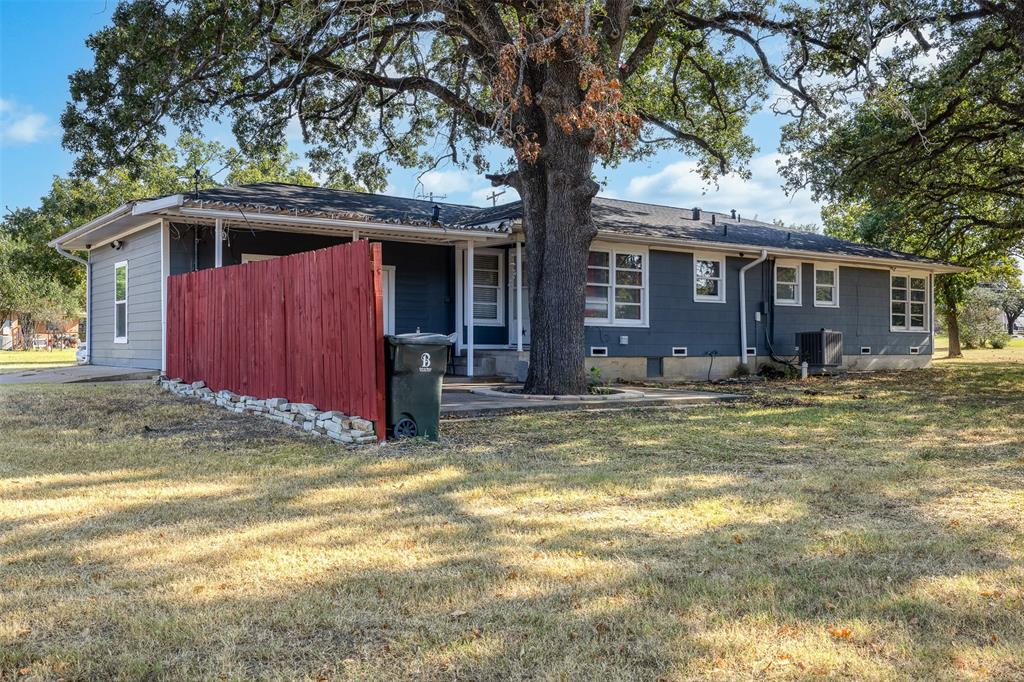 520 Avondale Avenue, Bryan, Texas image 23